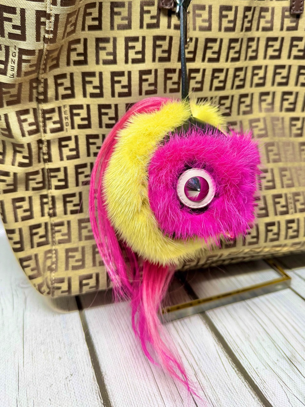 PRELOVED Fendi Funky Monster "Coolibri" Key Chain & Bag Charm Mink Fur & Leather - Picture 2 of 10